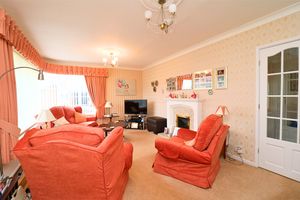 Photo 19- click for photo gallery